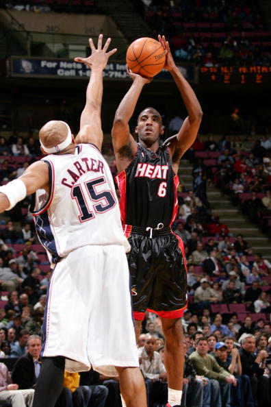 丝毫松懈 丝毫松懈